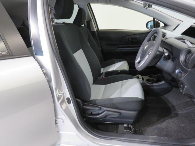 アクア S バックカメラ ETC スマートキー キーレス ハイブリッド(17枚目)