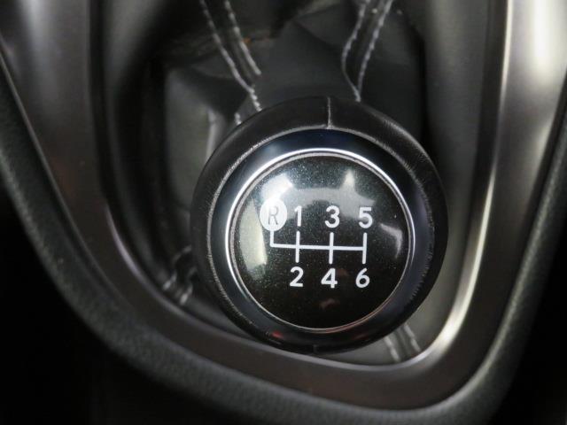 ＧＲヤリス ＲＺ　ハイパフォーマンス　６速マニュアル　衝突被害軽減システム　バックカメラ　ＥＴＣ　ハーフレザー　オートクルーズコントロール　ＬＥＤヘッドランプ　スマートキー　キーレス　４ＷＤ　ワンオーナー（33枚目）