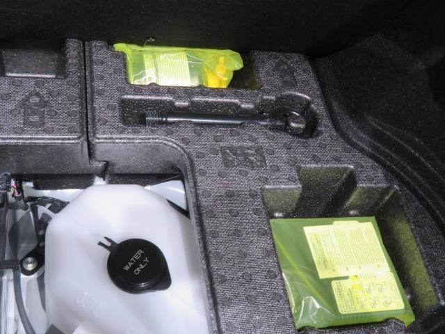 ＧＲヤリス ＲＺ　ハイパフォーマンス　６速マニュアル　衝突被害軽減システム　バックカメラ　ＥＴＣ　ハーフレザー　オートクルーズコントロール　ＬＥＤヘッドランプ　スマートキー　キーレス　４ＷＤ　ワンオーナー（39枚目）