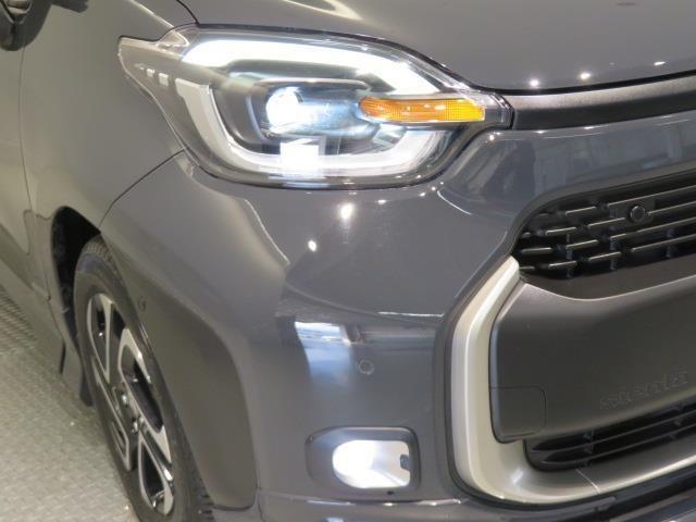 シエンタ ハイブリッドZ 衝突被害軽減システム バックカメラ ETC ミュージックプレイヤー接続可 オートクルーズコントロール LEDヘッドランプ 両側電動スライド 乗車定員7人 3列シート スマートキー キーレス(8枚目)