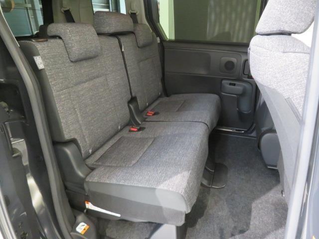 シエンタ ハイブリッドZ 衝突被害軽減システム バックカメラ ETC ミュージックプレイヤー接続可 オートクルーズコントロール LEDヘッドランプ 両側電動スライド 乗車定員7人 3列シート スマートキー キーレス(12枚目)