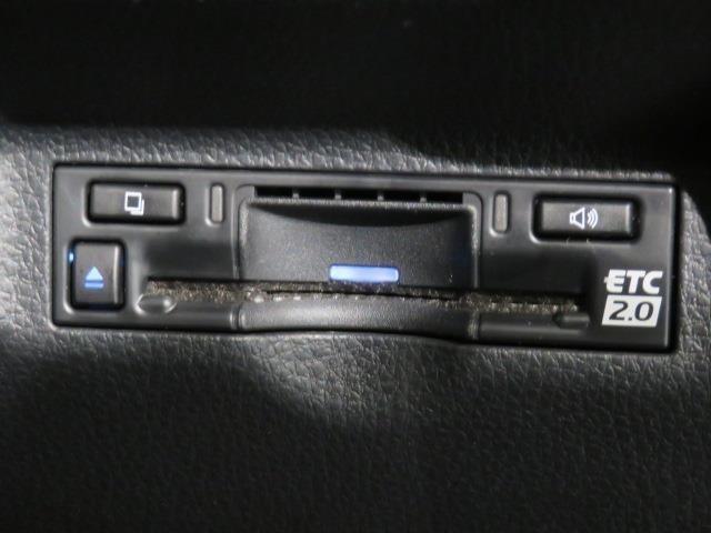 シエンタ ハイブリッドZ 衝突被害軽減システム バックカメラ ETC ミュージックプレイヤー接続可 オートクルーズコントロール LEDヘッドランプ 両側電動スライド 乗車定員7人 3列シート スマートキー キーレス(18枚目)