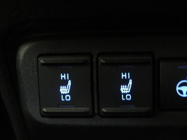 シエンタ ハイブリッドZ 衝突被害軽減システム バックカメラ ETC ミュージックプレイヤー接続可 オートクルーズコントロール LEDヘッドランプ 両側電動スライド 乗車定員7人 3列シート スマートキー キーレス(35枚目)