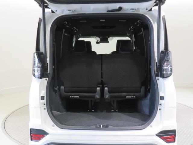 ヴォクシー ハイブリッドS-Z 衝突被害軽減システム バックカメラ ETC ドラレコ ミュージックプレイヤー接続可 オートクルーズコントロール LEDヘッドランプ 両側電動スライド 乗車定員7人 3列シート スマートキー キーレス(10枚目)