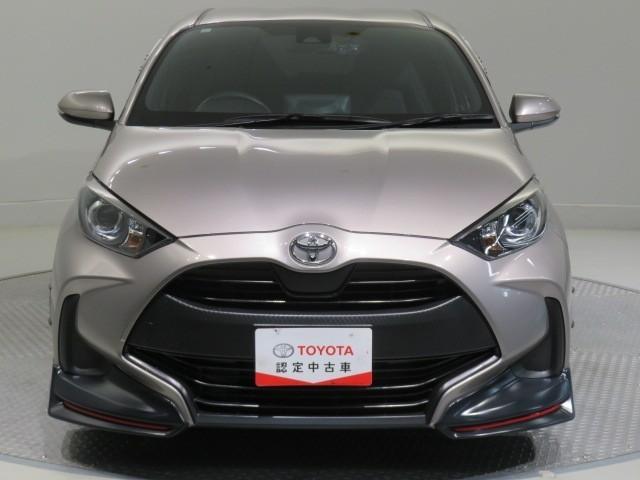 ヤリス Ｘ　６速マニュアル　衝突被害軽減システム　バックカメラ　ＥＴＣ　ドラレコ　ミュージックプレイヤー接続可　ＬＥＤヘッドランプ　キーレス　ワンオーナー（4枚目）