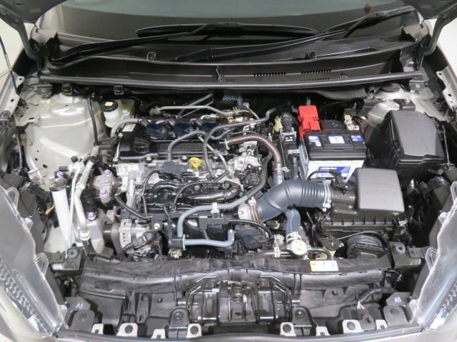 ヤリス Ｘ　６速マニュアル　衝突被害軽減システム　バックカメラ　ＥＴＣ　ドラレコ　ミュージックプレイヤー接続可　ＬＥＤヘッドランプ　キーレス　ワンオーナー（11枚目）