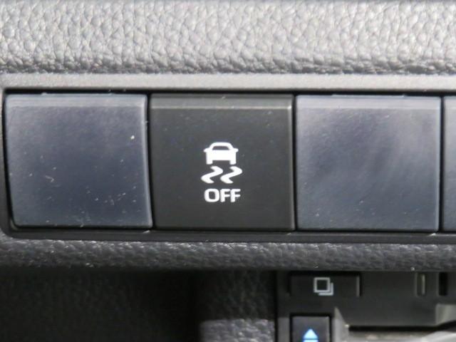 カローラスポーツ Ｇ　Ｚ　６速マニュアル　衝突被害軽減システム　メモリーナビ　フルセグ　バックカメラ　ＥＴＣ　ミュージックプレイヤー接続可　オートクルーズコントロール　ＬＥＤヘッドランプ　スマートキー　キーレス（16枚目）