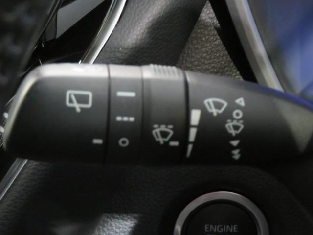 カローラスポーツ Ｇ　Ｚ　６速マニュアル　衝突被害軽減システム　メモリーナビ　フルセグ　バックカメラ　ＥＴＣ　ミュージックプレイヤー接続可　オートクルーズコントロール　ＬＥＤヘッドランプ　スマートキー　キーレス（24枚目）