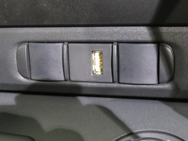 ＧＲヤリス ＲＺ　ハイパフォーマンス　６速マニュアル　ＥＴＣ　ドラレコ　ＬＥＤヘッドランプ　スマートキー　キーレス　４ＷＤ　ワンオーナー（30枚目）