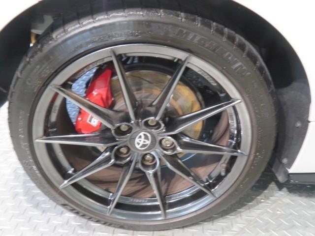 ＧＲヤリス ＲＺ　ハイパフォーマンス　６速マニュアル　ＥＴＣ　ドラレコ　ＬＥＤヘッドランプ　スマートキー　キーレス　４ＷＤ　ワンオーナー（37枚目）