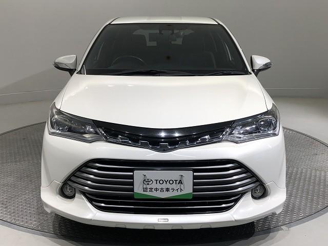 カローラフィールダー ハイブリッドＧ　ダブルバイビー　衝突被害軽減システム　メモリーナビ　フルセグ　バックカメラ　ＥＴＣ　ドラレコ　ＣＤ　ミュージックプレイヤー接続可　ＤＶＤ再生　ＬＥＤヘッドランプ　スマートキー　キーレス　ハイブリッド　ワンオーナー（4枚目）