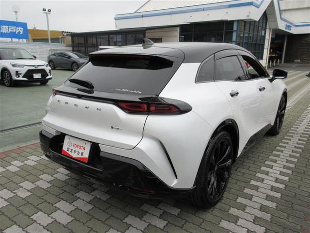 クラウンスポーツ Ｚ　革シート　フルセグ　メモリーナビ　ミュージックプレイヤー接続可　バックカメラ　衝突被害軽減システム　ＥＴＣ　ドラレコ　ＬＥＤヘッドランプ（4枚目）