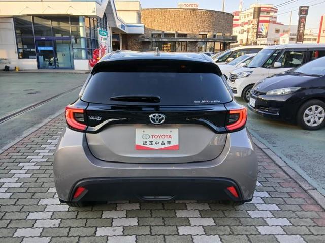 ヤリス Ｚ　メモリーナビ　ミュージックプレイヤー接続可　バックカメラ　衝突被害軽減システム　ＥＴＣ　ＬＥＤヘッドランプ（5枚目）