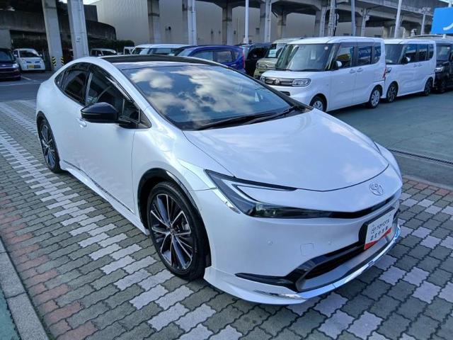 プリウス Z サンルーフ フルセグ メモリーナビ ミュージックプレイヤー接続可 バックカメラ 衝突被害軽減システム ETC LEDヘッドランプ フルエアロ(3枚目)
