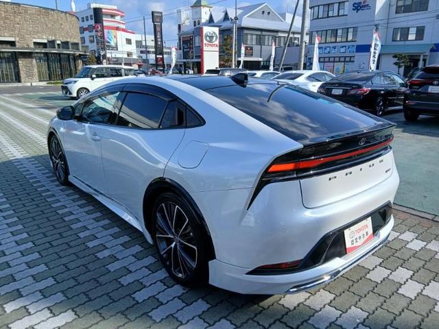 プリウス Z サンルーフ フルセグ メモリーナビ ミュージックプレイヤー接続可 バックカメラ 衝突被害軽減システム ETC LEDヘッドランプ フルエアロ(6枚目)