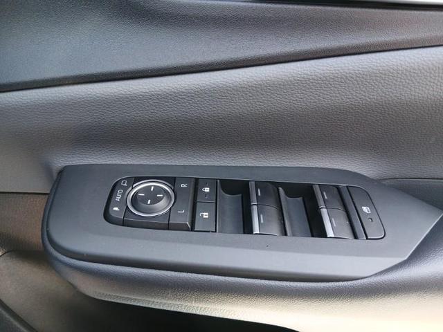 プリウス Z サンルーフ フルセグ メモリーナビ ミュージックプレイヤー接続可 バックカメラ 衝突被害軽減システム ETC LEDヘッドランプ フルエアロ(35枚目)