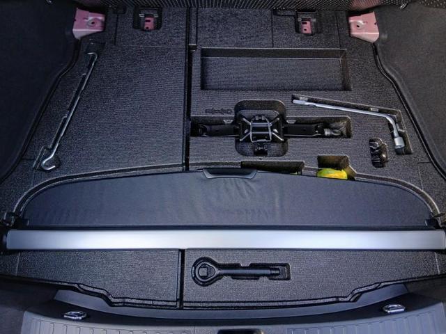 プリウス Aツーリングセレクション フルセグ メモリーナビ DVD再生 ミュージックプレイヤー接続可 バックカメラ 衝突被害軽減システム ETC LEDヘッドランプ(18枚目)