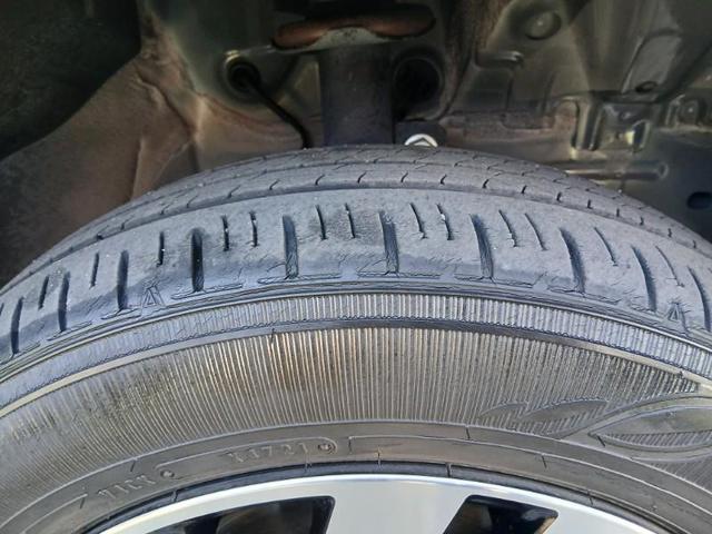 ルーミー カスタムＧ　フルセグ　ミュージックプレイヤー接続可　バックカメラ　衝突被害軽減システム　ＥＴＣ　両側電動スライド　ＬＥＤヘッドランプ　アイドリングストップ（9枚目）