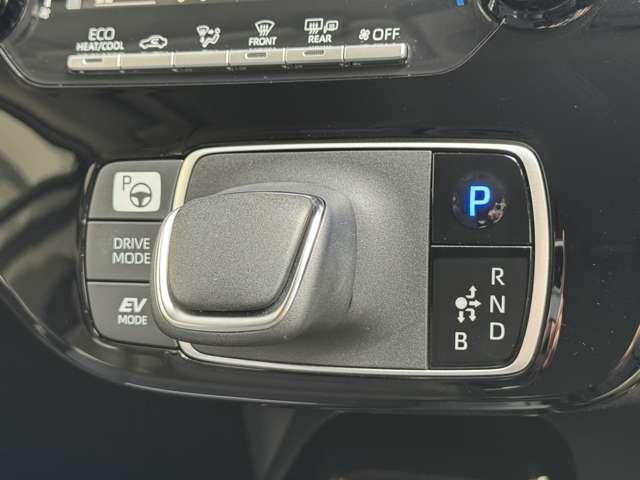 アクア １．５　Ｇ　全方位Ｍ・ナビ機能付きＤオーディオ・ＥＴＣ（12枚目）