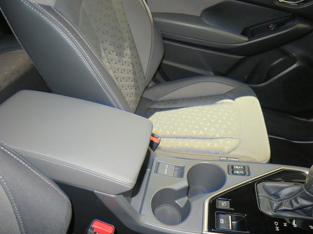 クロストレック Ｔｏｕｒｉｎｇ　元弊社社用車　ナビ機能レス仕様（26枚目）