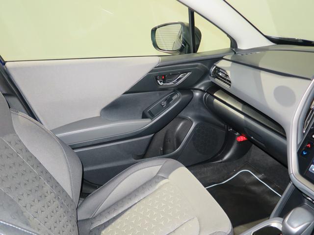 クロストレック Ｔｏｕｒｉｎｇ　元弊社社用車　ナビ機能レス仕様（27枚目）