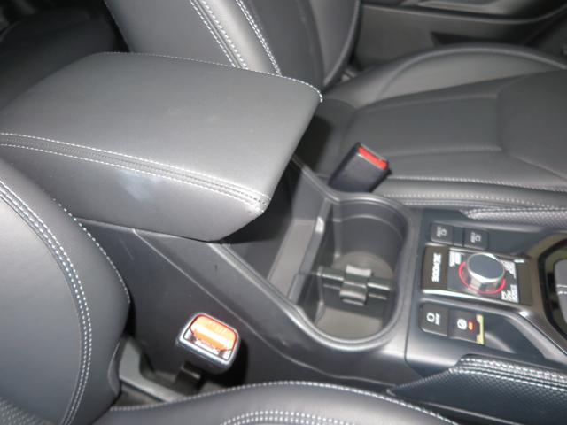 フォレスター STIスポーツ アイサイト搭載 元弊社社用車 オーディオレス(27枚目)