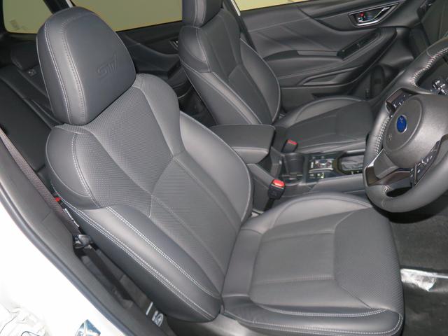 フォレスター STIスポーツ アイサイト搭載 元弊社社用車 オーディオレス(32枚目)