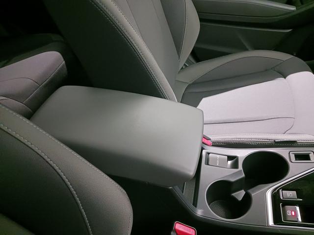 インプレッサ ＳＴ　元弊社社用車　ナビ機能レス仕様（24枚目）