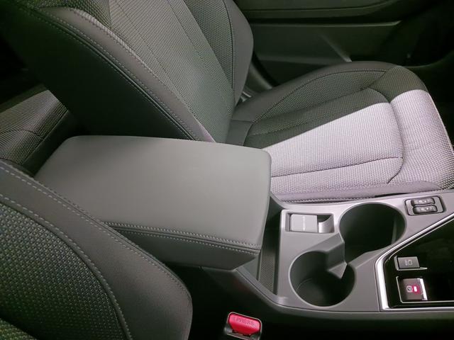 クロストレック Ｌｉｍｉｔｅｄ　元弊社社用車　ナビ機能付（27枚目）