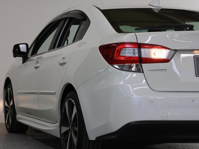 インプレッサG4 2.0i-Sアイサイト 本革シート/ビルトインナビ/ETC(2枚目)