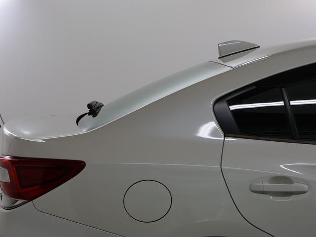 インプレッサG4 2.0i-Sアイサイト 本革シート/ビルトインナビ/ETC(3枚目)