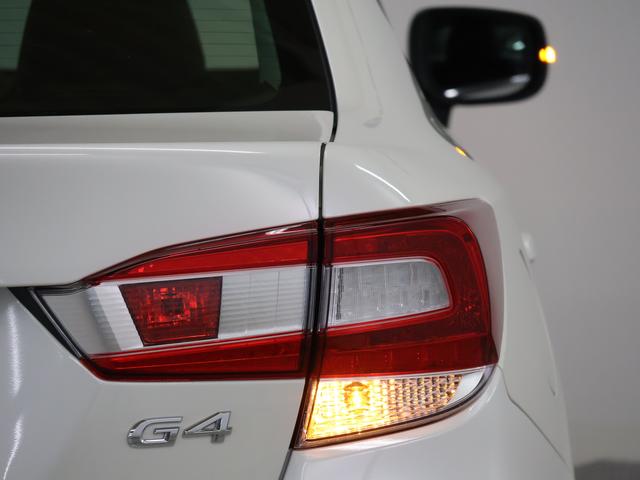 インプレッサG4 2.0i-Sアイサイト 本革シート/ビルトインナビ/ETC(4枚目)