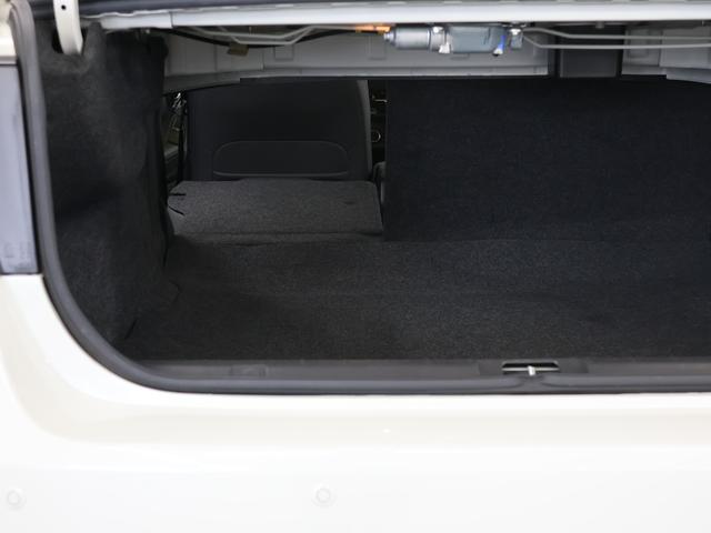 インプレッサG4 2.0i-Sアイサイト 本革シート/ビルトインナビ/ETC(12枚目)