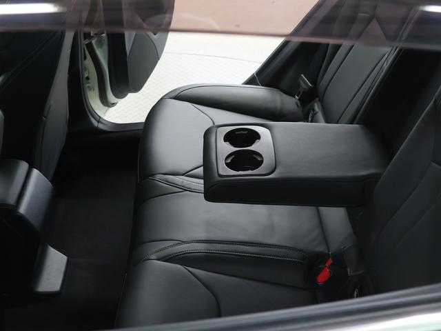 インプレッサG4 2.0i-Sアイサイト 本革シート/ビルトインナビ/ETC(24枚目)