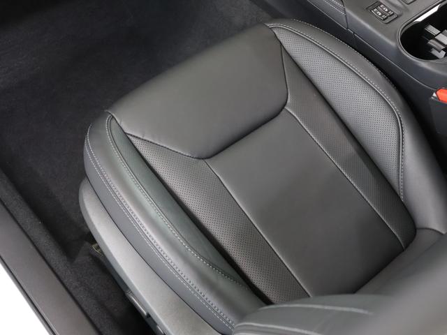 インプレッサG4 2.0i-Sアイサイト 本革シート/ビルトインナビ/ETC(35枚目)