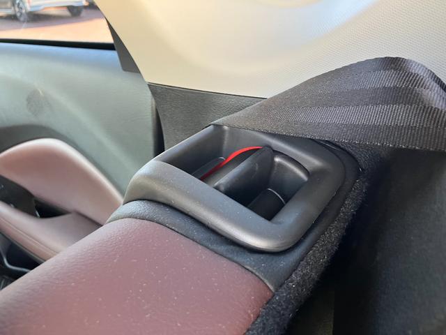 フロンクス １型　★フロンクス入荷しました★　４ＷＤ　純正ナビ　全方位カメラ　オートライト　プッシュスタート　シートヒーター　オートエアコン　衝突被害軽減システム　アイドリングストップ　衝突安全ボディ　盗難防止システム　横滑り防止機能（54枚目）