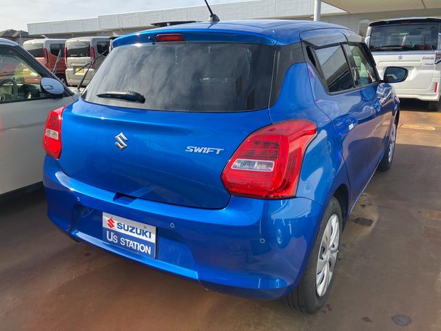 スイフト ＸＧ　３型　オートライト　プッシュスタート　シートヒーター　オートエアコン　衝突被害軽減システム　衝突安全ボディ　盗難防止システム（3枚目）