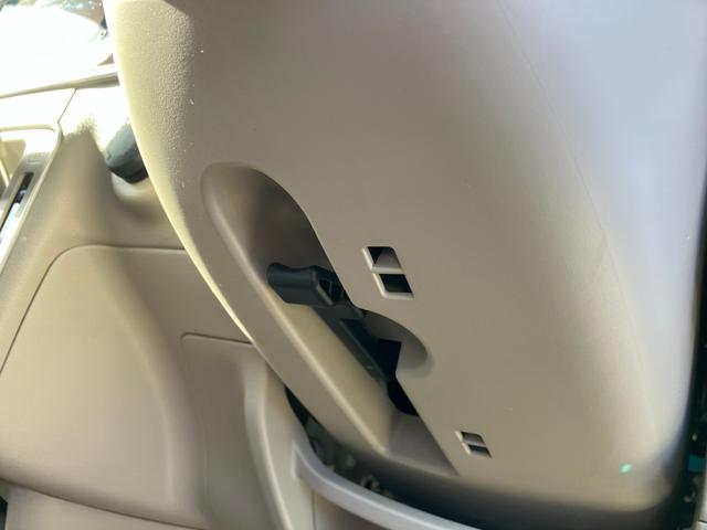 アルトラパン Ｆリミテッド　★４ＷＤ　純正ナビ★　４ＷＤ　純正ナビ　オートライト　プッシュスタート　シートヒーター　オートエアコン　衝突被害軽減システム　アイドリングストップ　衝突安全ボディ　盗難防止システム（44枚目）