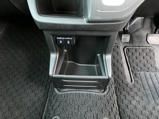 クロスビー HYBRID MZ 4型 8インチナビ・全方位カメラ・3Dビュー・LEDヘッドランプ・フロントフォグランプ・アダプティブクルーズコントロール・シートヒーター・フロントドライブレコーダー・リアパーキングセンサー(54枚目)