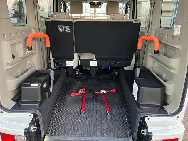 エブリイワゴン 車いす移動車　６型　４ＷＤ　社用車アップ　電動ウインチ（18枚目）