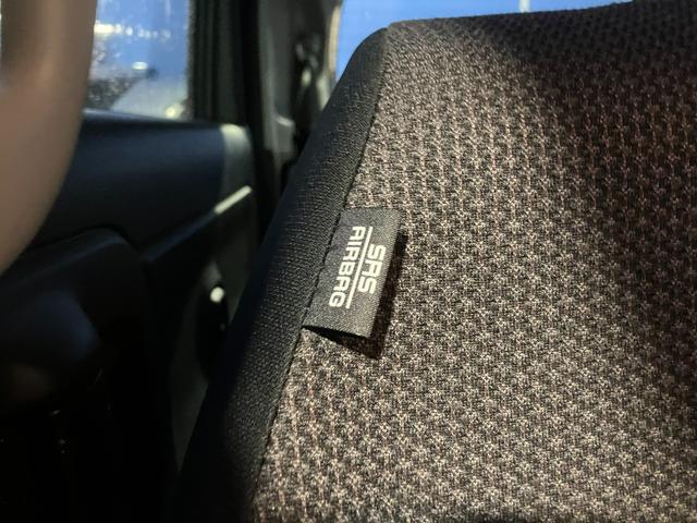 ワゴンＲスマイル ＨＹＢＲＩＤ　Ｓ　３型　４ＷＤ　社用車アップ　左側電スラ（17枚目）