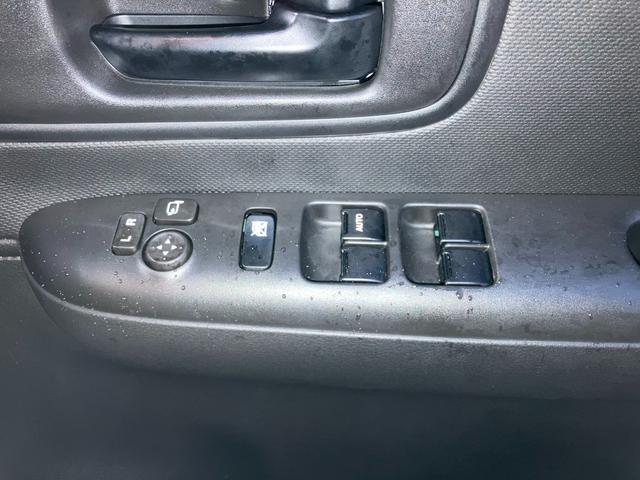 ワゴンＲスマイル ＨＹＢＲＩＤ　Ｓ　３型　４ＷＤ　社用車アップ　左側電スラ（44枚目）