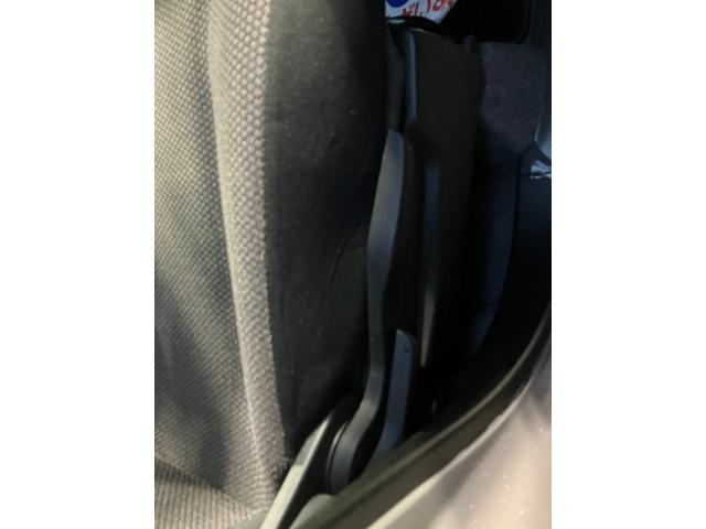 ワゴンＲスマイル ＨＹＢＲＩＤ　Ｓ　３型　４ＷＤ　社用車アップ　左側電スラ（47枚目）