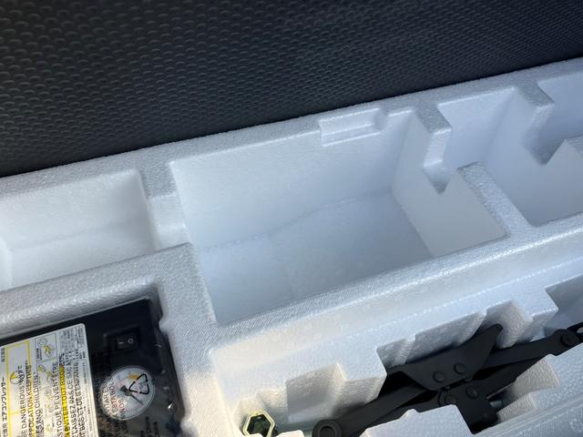 アルト L 2型 ★4WD 禁煙車★ 4WD 禁煙車 オートライト シートヒーター 衝突被害軽減システム アイドリングストップ 衝突安全ボディ 盗難防止システム 横滑り防止機能(47枚目)