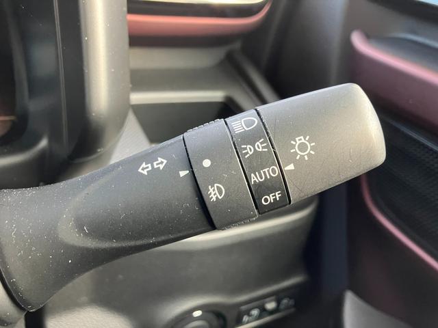 �I�[�g���C�g�V�X�e���̗p�Ŏ��̖͂��邳�ɔ������ăw�b�h���C�g��_���^�������Ă���܂��B�܂��A�����Y��̐S�z���������܂���B