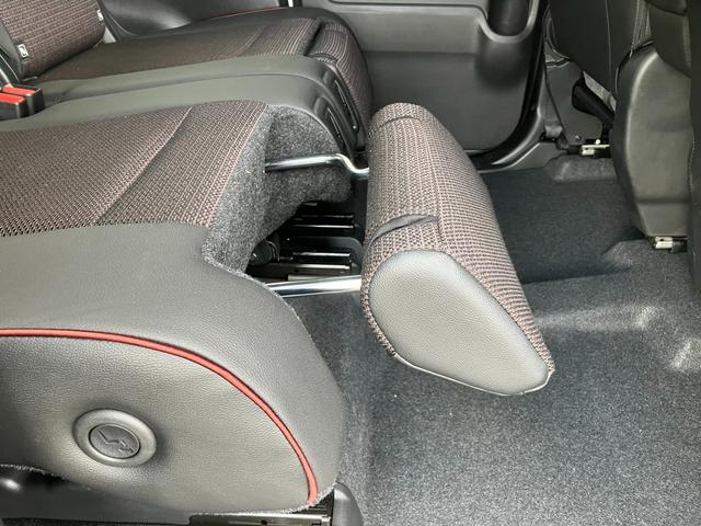 �L����ȋ�Ԃ������K�ɕ֗��Ɏg�����Ȃ���}���`���[�X�t���b�v�B�t���b�v�̈ʒu��p�x�𒲐����邱�ƂŃI�b�g�}����r�̃T�|�[�g�A�ו��̗����Ƃ������l�X�ȋ@�\�����p�ł��܂���