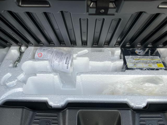 �ȃX�y�[�X�A�Ȏ����̂��߃X�y�A�^�C���𖳂����A�p���N�C���L�b�g�𓋍ځ�