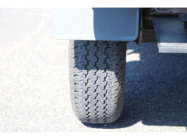 KCエアコン・パワステ 4WD 5MT 衝突被害軽減ブレーキ KCエアコンパワステ 4WD 5速MT 3方開 デュアルカメラブレーキサポート AMFMラジオ(28枚目)