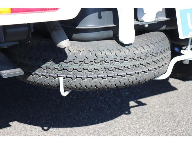 KCエアコン・パワステ 4WD 5MT 衝突被害軽減ブレーキ KCエアコンパワステ 4WD 5速MT 3方開 デュアルカメラブレーキサポート AMFMラジオ(30枚目)