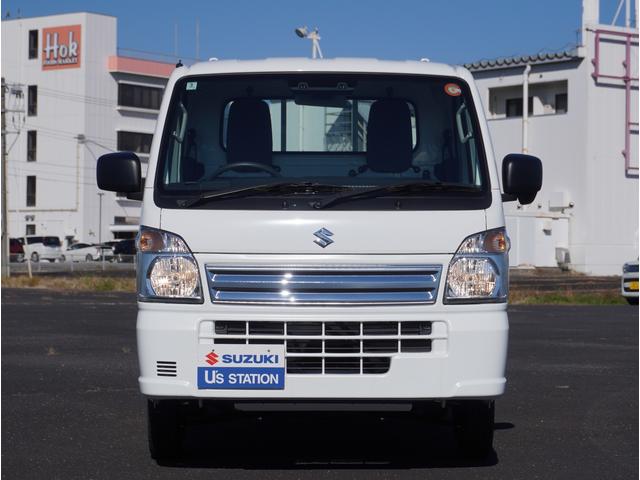 キャリイトラック KCエアコン・パワステ 4WD 5速MT 3方開 キーレス 4WD 5速MT リアパーキングセンサー キーレスエントリー 3方開 AMFMラジオ オートライト スペアタイヤ 衝突被害軽減システム アイドリングストップ 横滑り防止機能 衝突安全ボディ(21枚目)